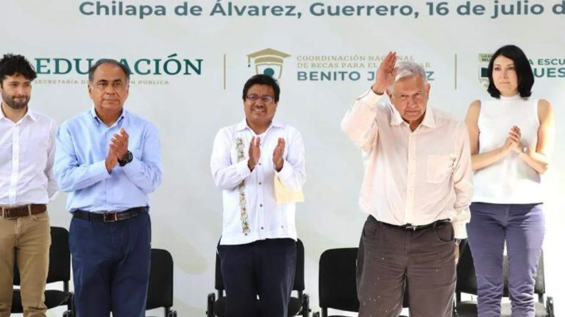 amlo visita chilapa